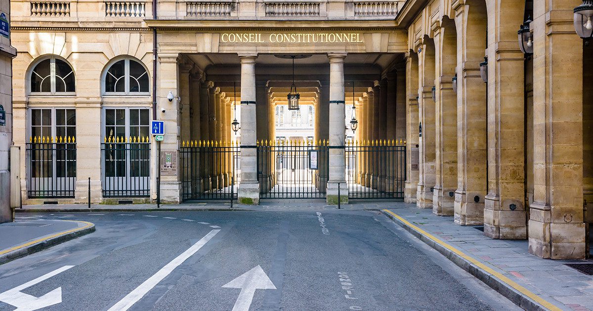 Urbanisme : la question de la conformité à la Constitution de la restriction du droit au recours des associations est transmise au Conseil Constitutionnel