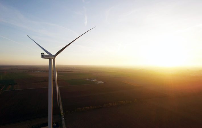 Eolien : la covisibilité d’un parc éolien avec « des bâtiments remarquables » doit être prise en compte (Conseil d’Etat, 22 septembre 2022, n°455658)